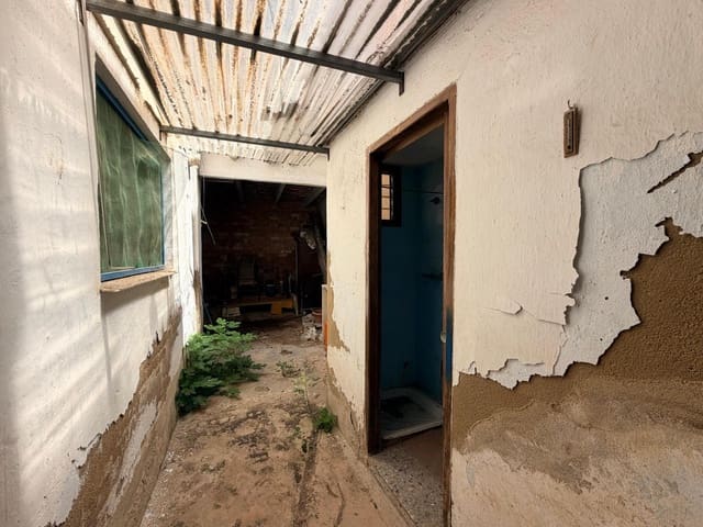 4 quarto Casa em Banda para venda em Enguera - 46 000 € (Ref: 10020962)