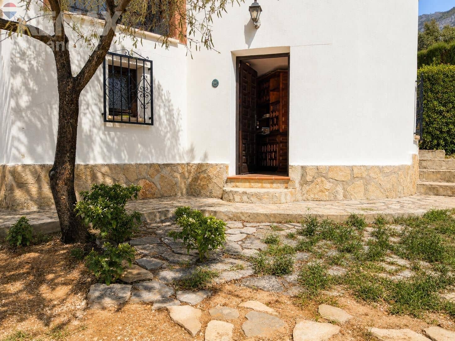 3 Zimmer Villa zu verkaufen in Denia mit Garage - 500.000 € (Ref: 10030622)