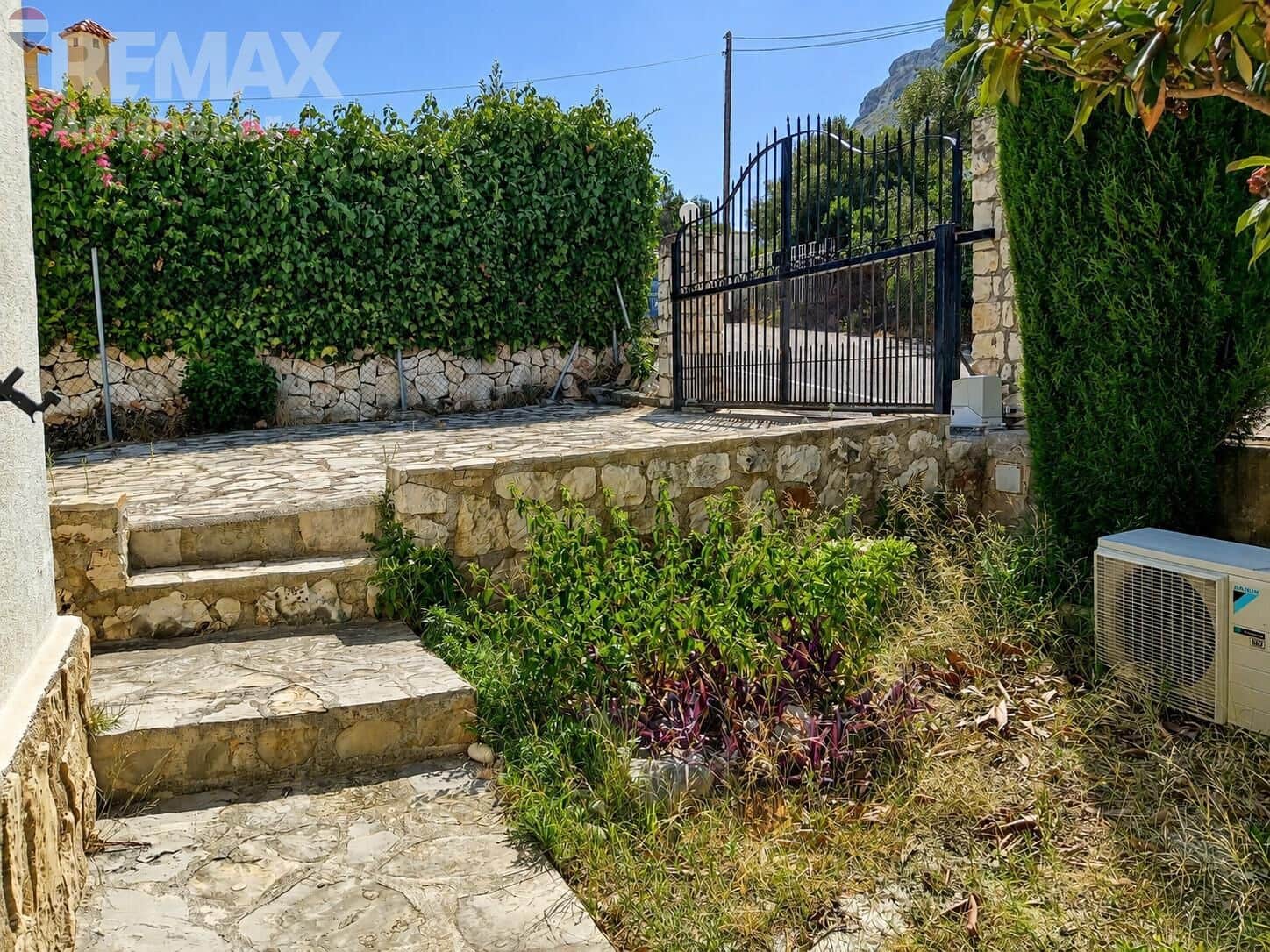 3 Zimmer Villa zu verkaufen in Denia mit Garage - 500.000 € (Ref: 10030622)