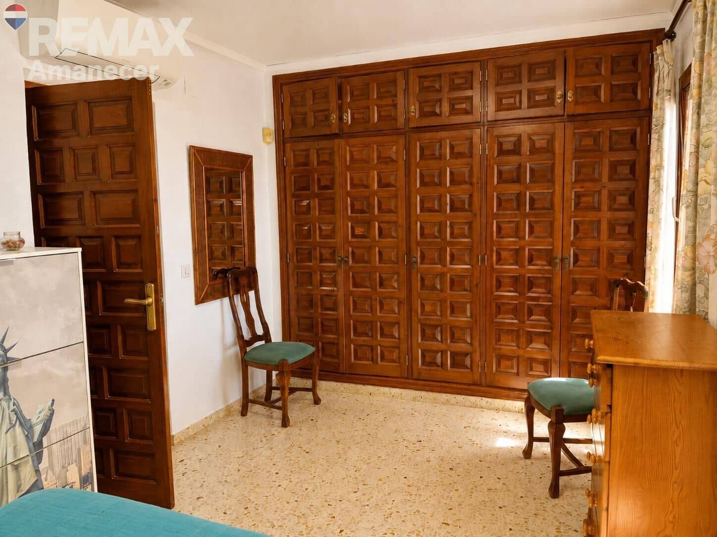 3 bedroom Villa for sale in Denia with garage - € 500,000 (Ref: 10030622)