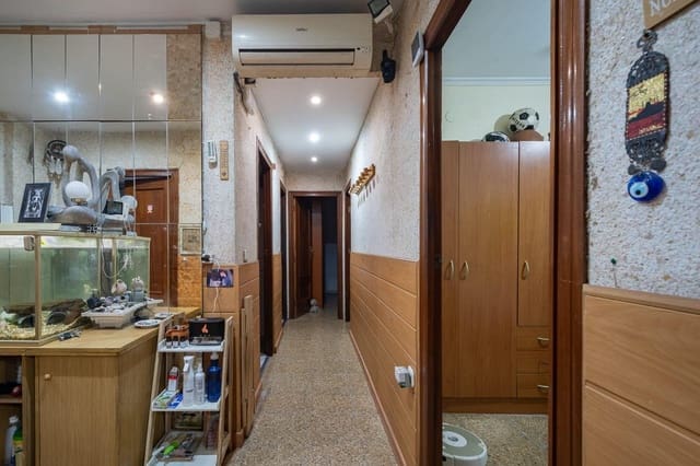 4 soveværelse Lejlighed til salg i Natzaret, Valencia by - € 185.000 (Ref: 10030624)