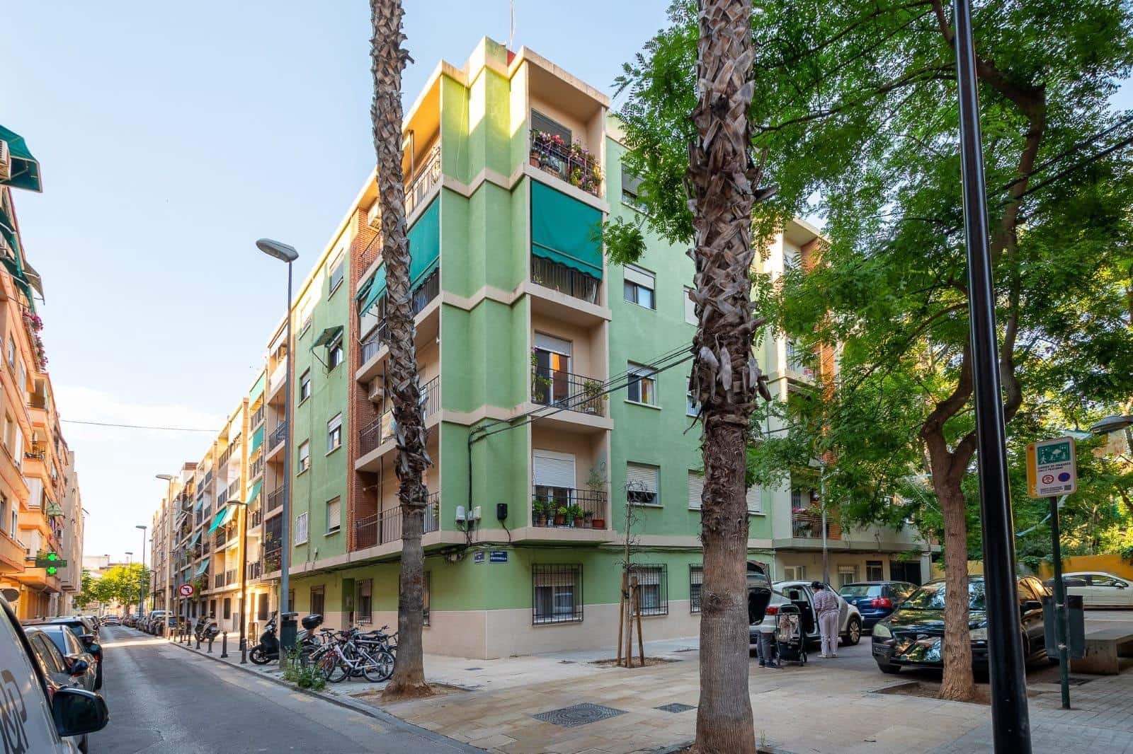 4 soveværelse Lejlighed til salg i Valencia by - € 185.000 (Ref: 10030624)
