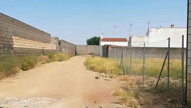 Building Plot for sale in Los Santos de Maimona - € 71,050 (Ref: 10120243)