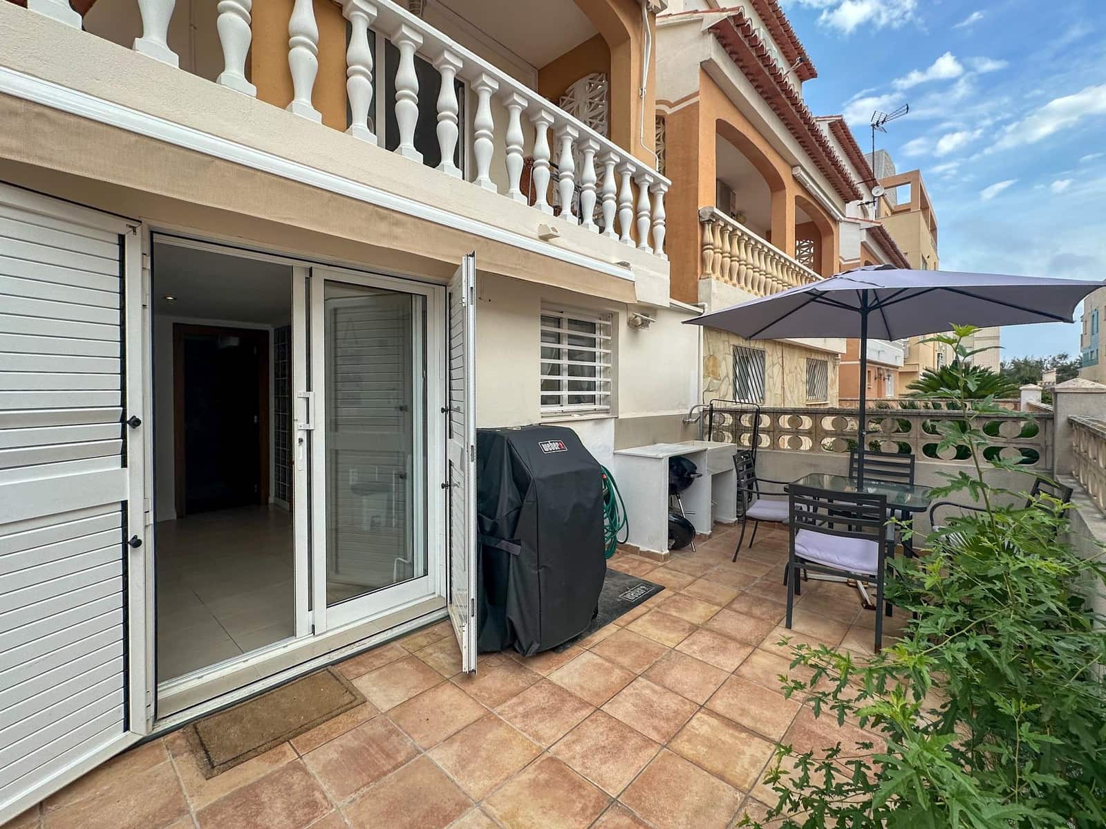 3 sypialnia Dom szeregowy na sprzedaż w Oliva - 375 000 € (Ref: 10139758)