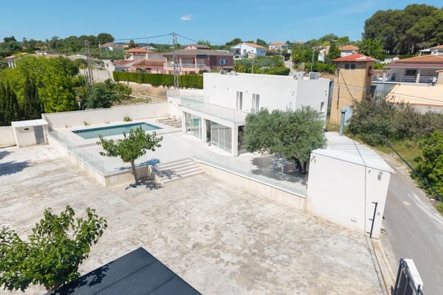 4 slaapkamer Villa te koop in Enguera met zwembad - € 549.000 (Ref: 10177199)