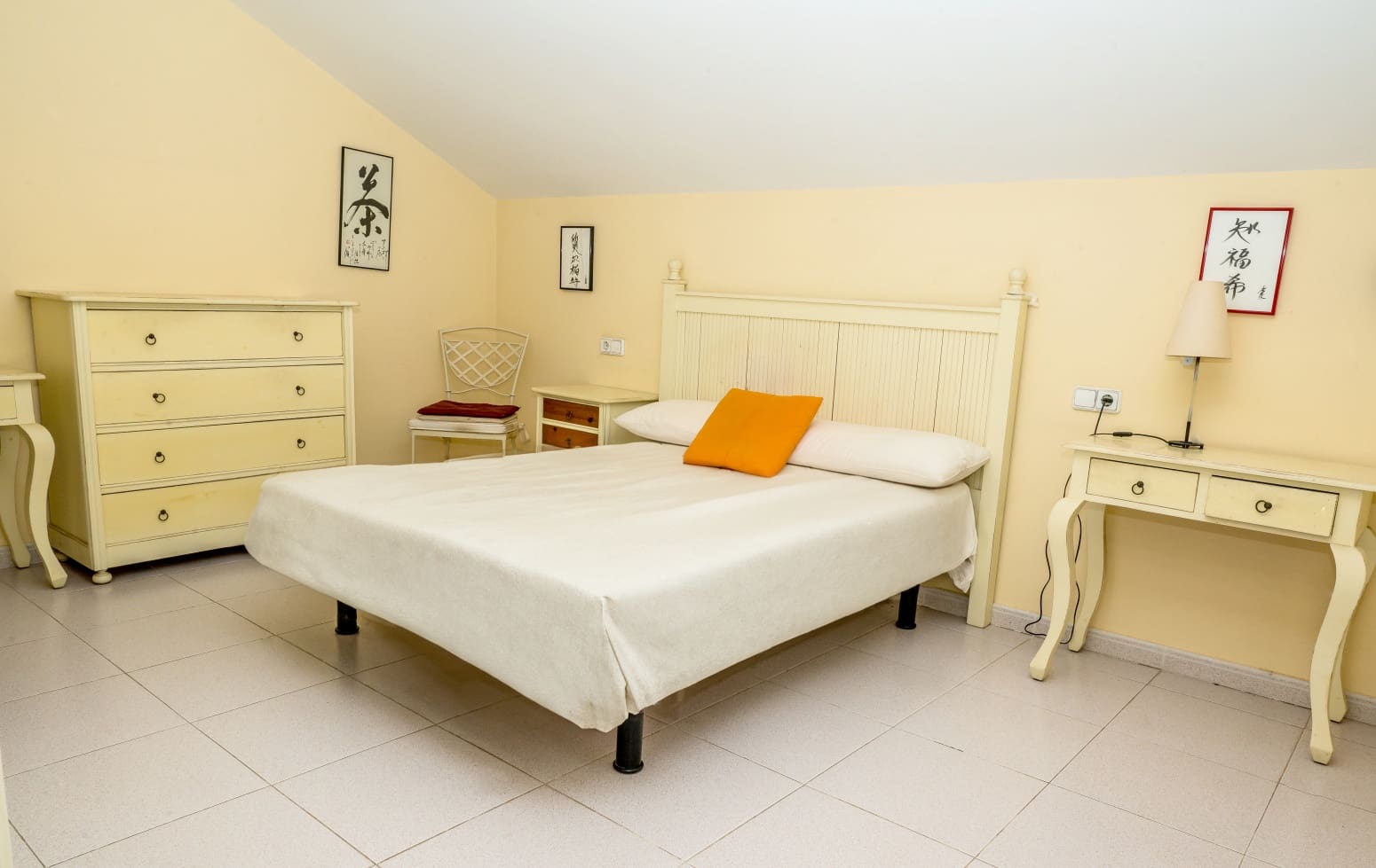 4 bedroom Flat for sale in Denia with garage - € 550,000 (Ref: 9168809)