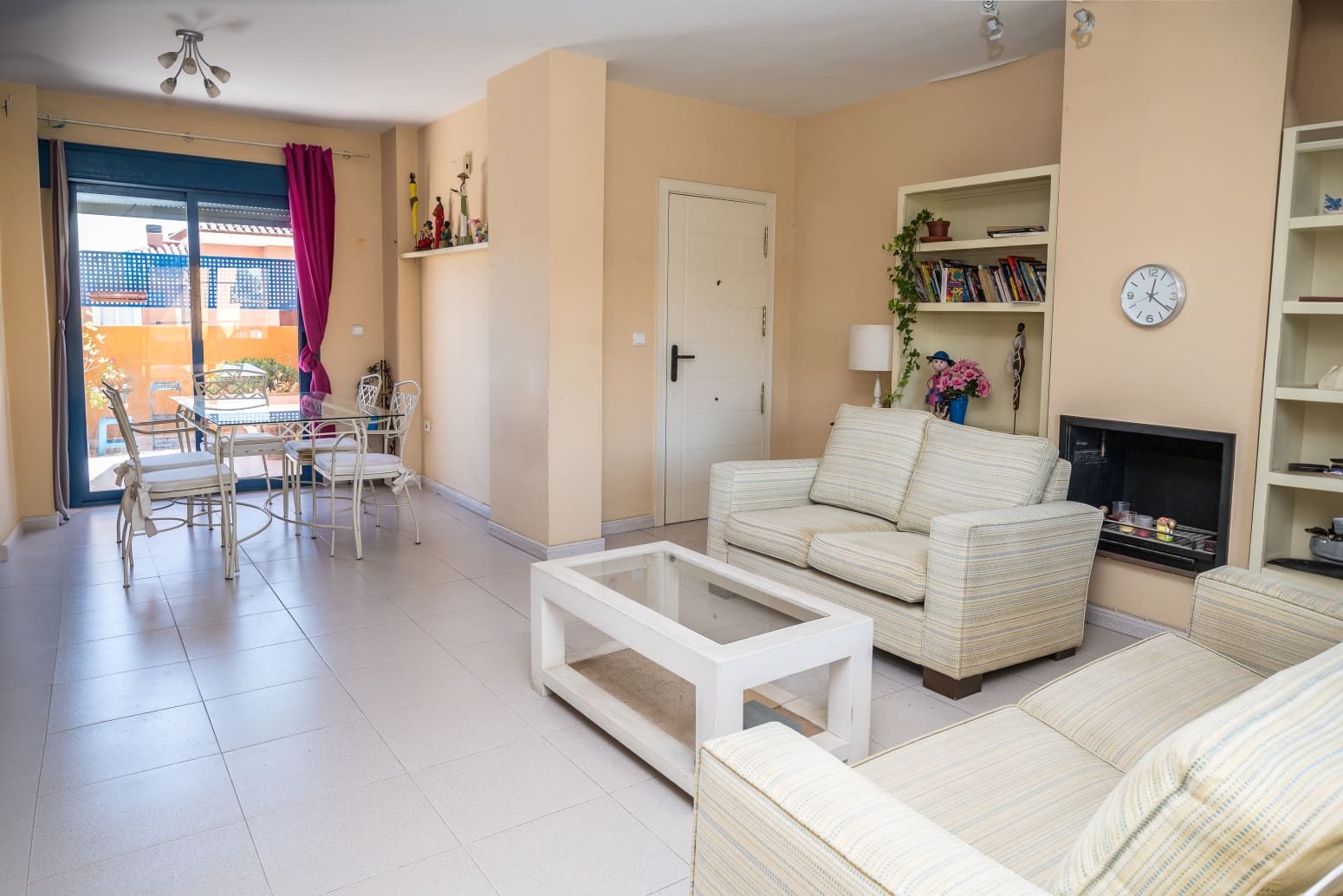 4 bedroom Flat for sale in Denia with garage - € 550,000 (Ref: 9168809)