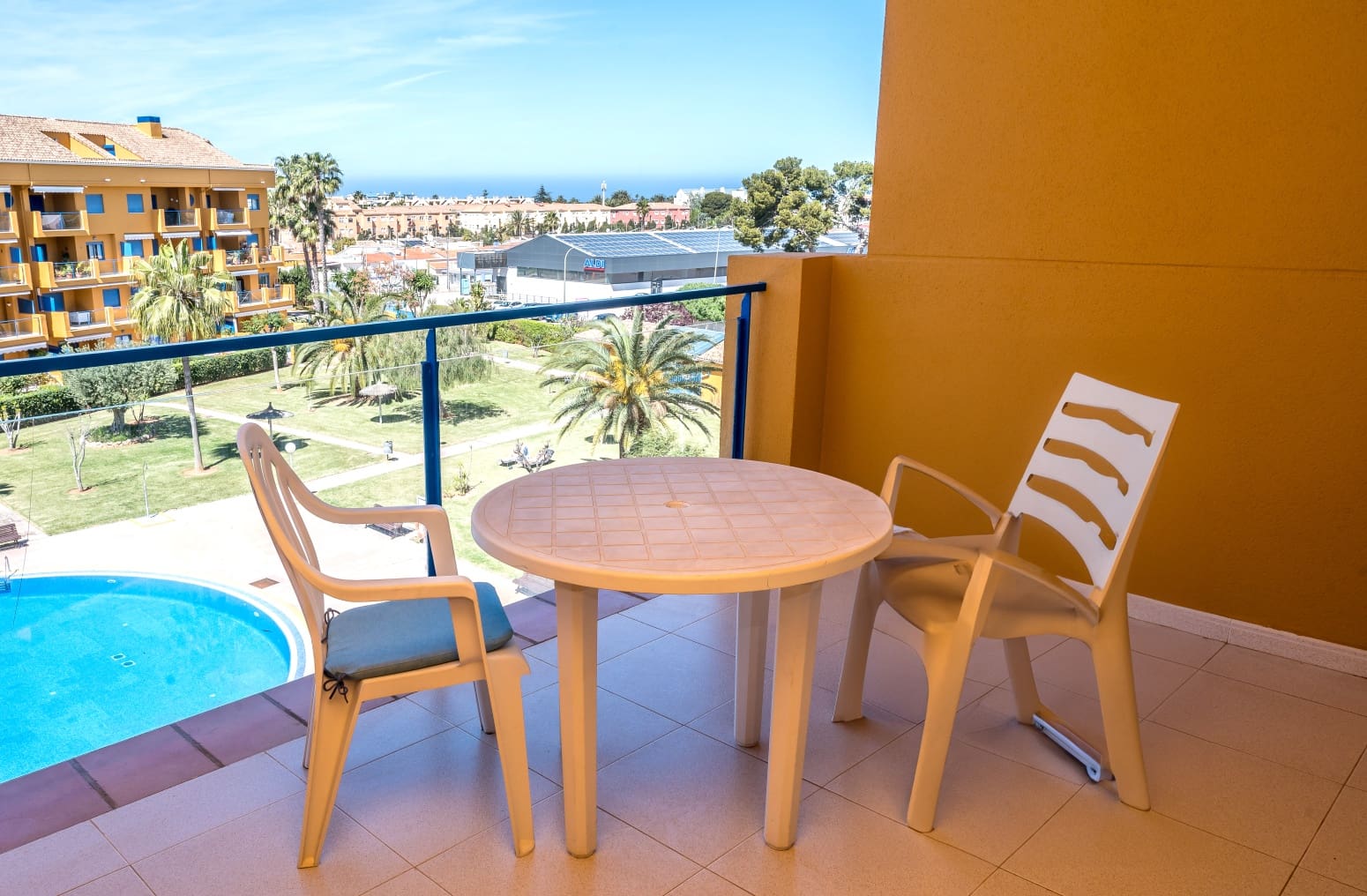 4 bedroom Flat for sale in Denia with garage - € 550,000 (Ref: 9168809)
