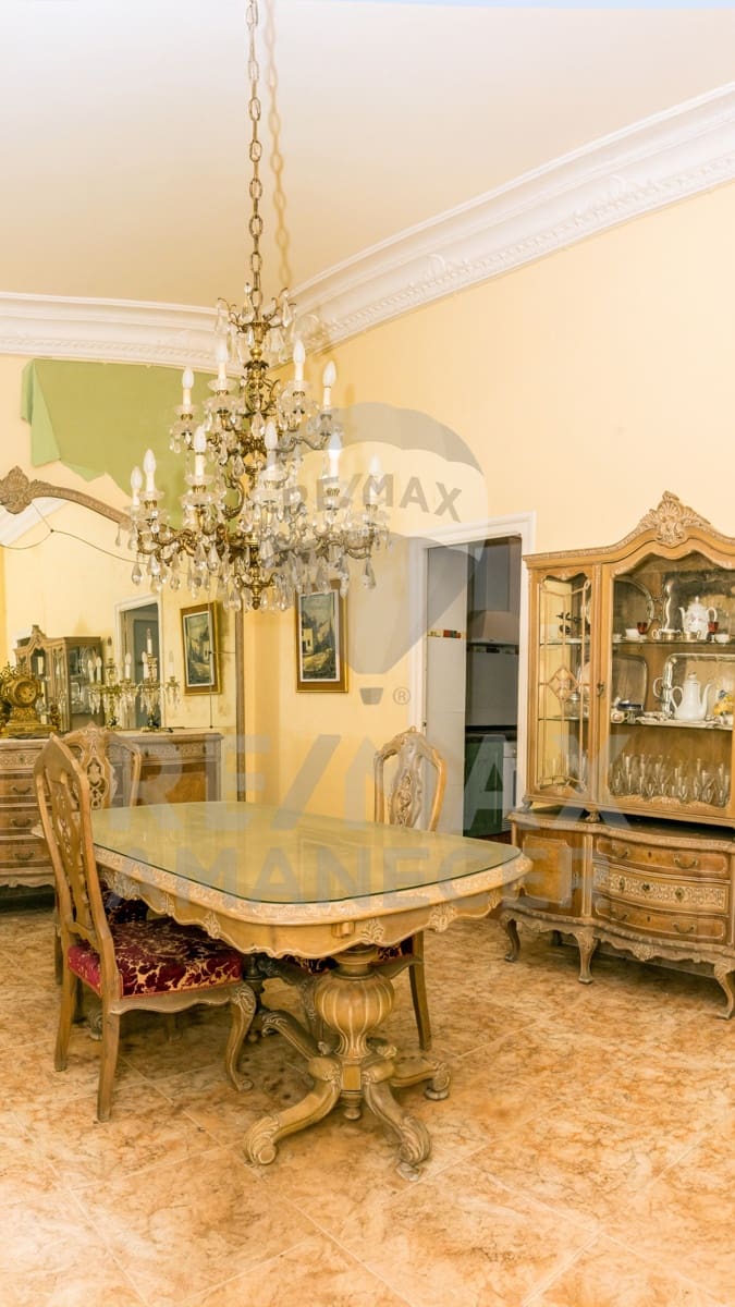 9 soveværelse Villa til salg i Sueca - € 325.000 (Ref: 9168816)