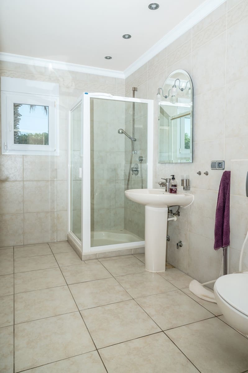 3 soveværelse Villa til salg i Moraira med swimmingpool garage - € 930.000 (Ref: 9168817)