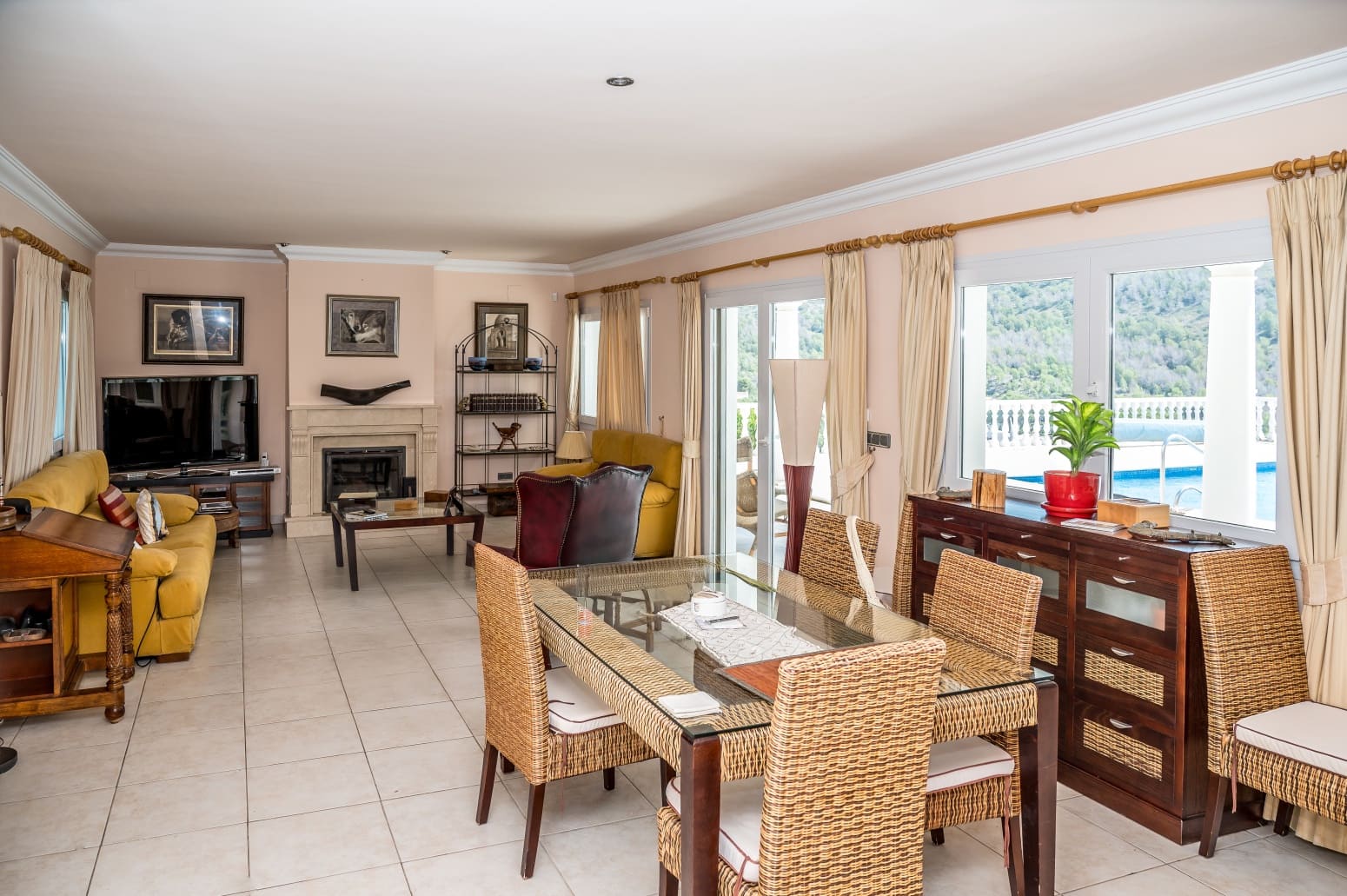 3 soveværelse Villa til salg i Moraira med swimmingpool garage - € 930.000 (Ref: 9168817)