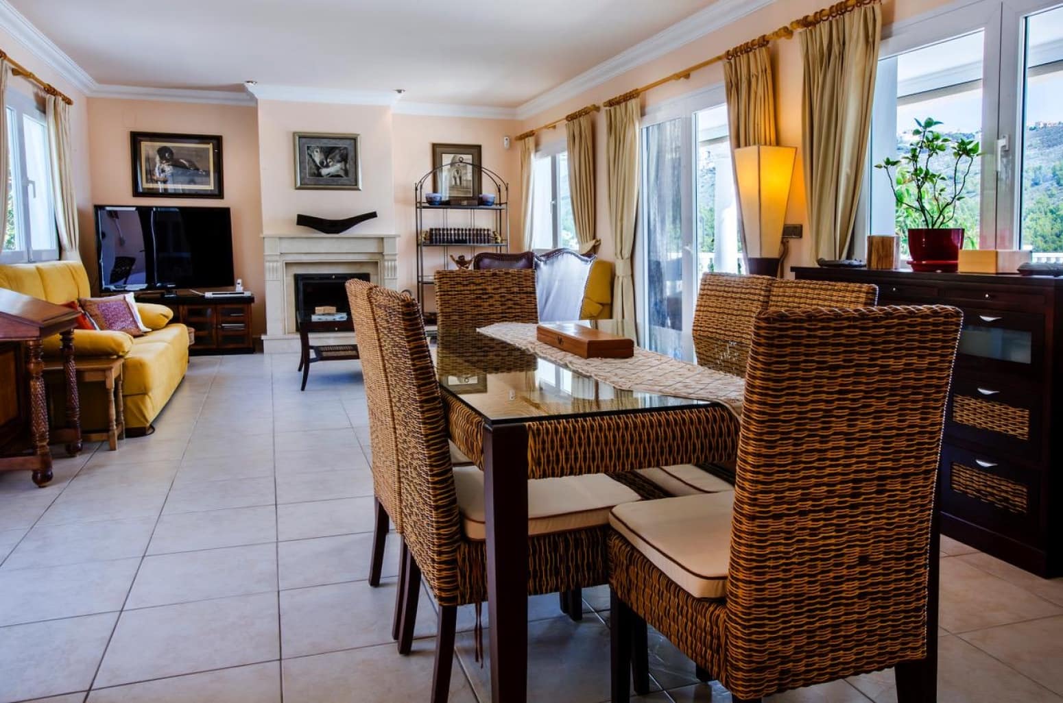 3 soveværelse Villa til salg i Moraira med swimmingpool garage - € 930.000 (Ref: 9168817)