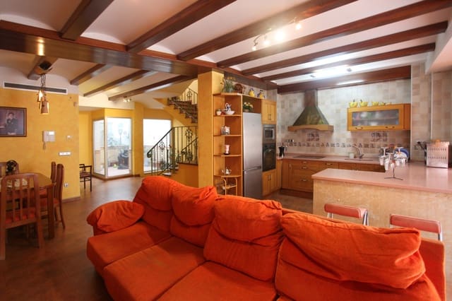 4 Zimmer Villa zu verkaufen in Tavernes de la Valldigna - 270.000 € (Ref: 9168821)