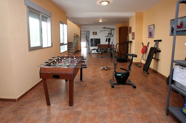 4 Zimmer Villa zu verkaufen in Tavernes de la Valldigna - 270.000 € (Ref: 9168821)