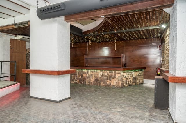 Villa til salg i Xàtiva - € 290.000 (Ref: 9168824)