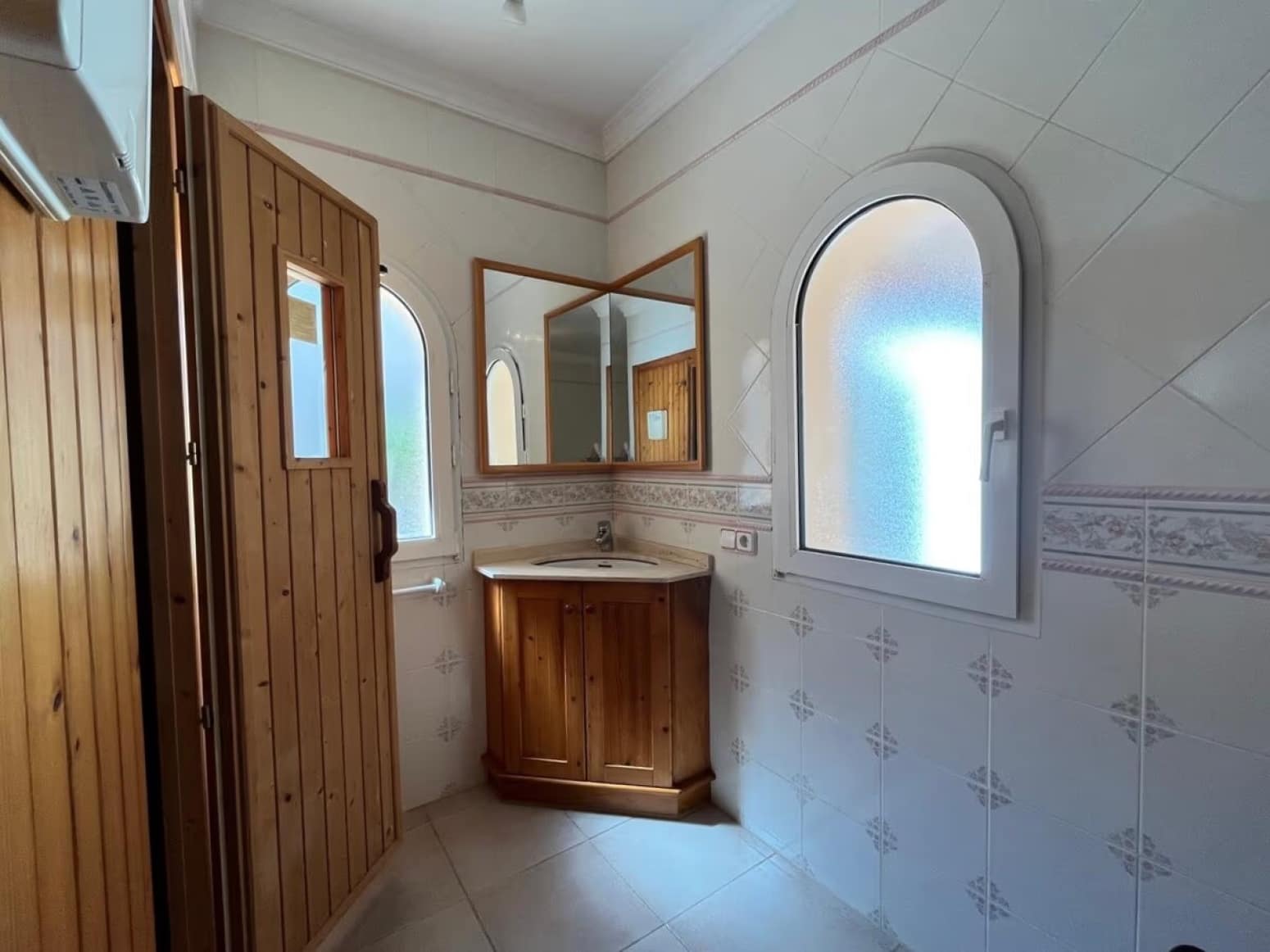 7 sovrum Villa till salu i Sella - 965 000 € (Ref: 9168830)