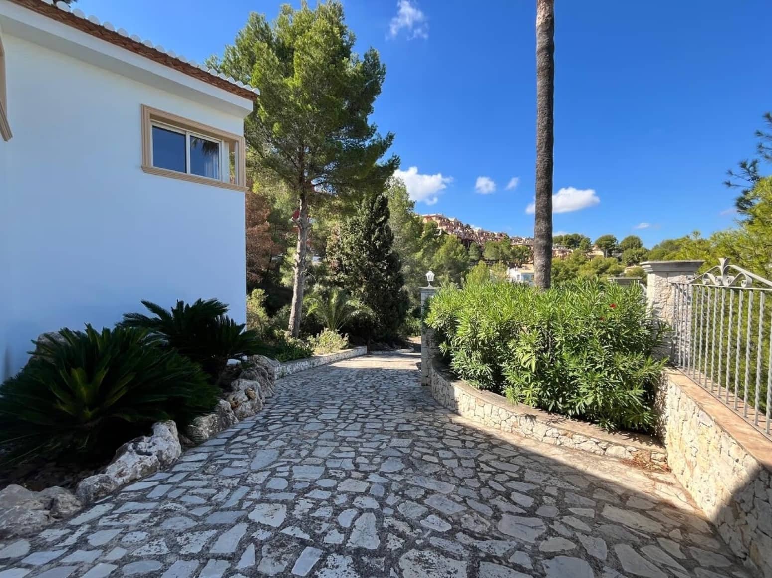 7 sovrum Villa till salu i Sella - 965 000 € (Ref: 9168830)