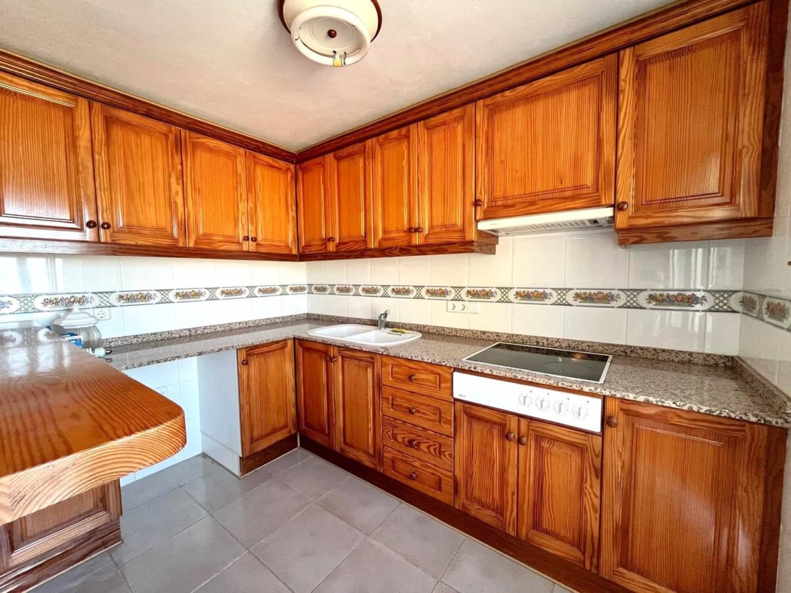 7 sovrum Villa till salu i Sella - 965 000 € (Ref: 9168830)