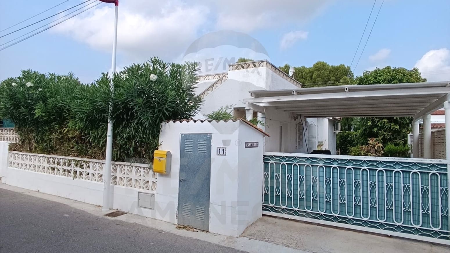 2 slaapkamer Villa te koop in Els Poblets met zwembad garage - € 329.000 (Ref: 9192729)