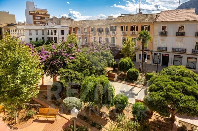 4 camera da letto Appartamento in vendita in Centro Urbano, Dénia con garage - 415.000 € (Rif: 9231018)