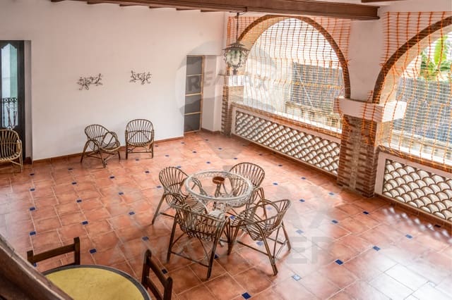 7 soveværelse Villa til salg i Enguera med garage - € 298.000 (Ref: 9233856)