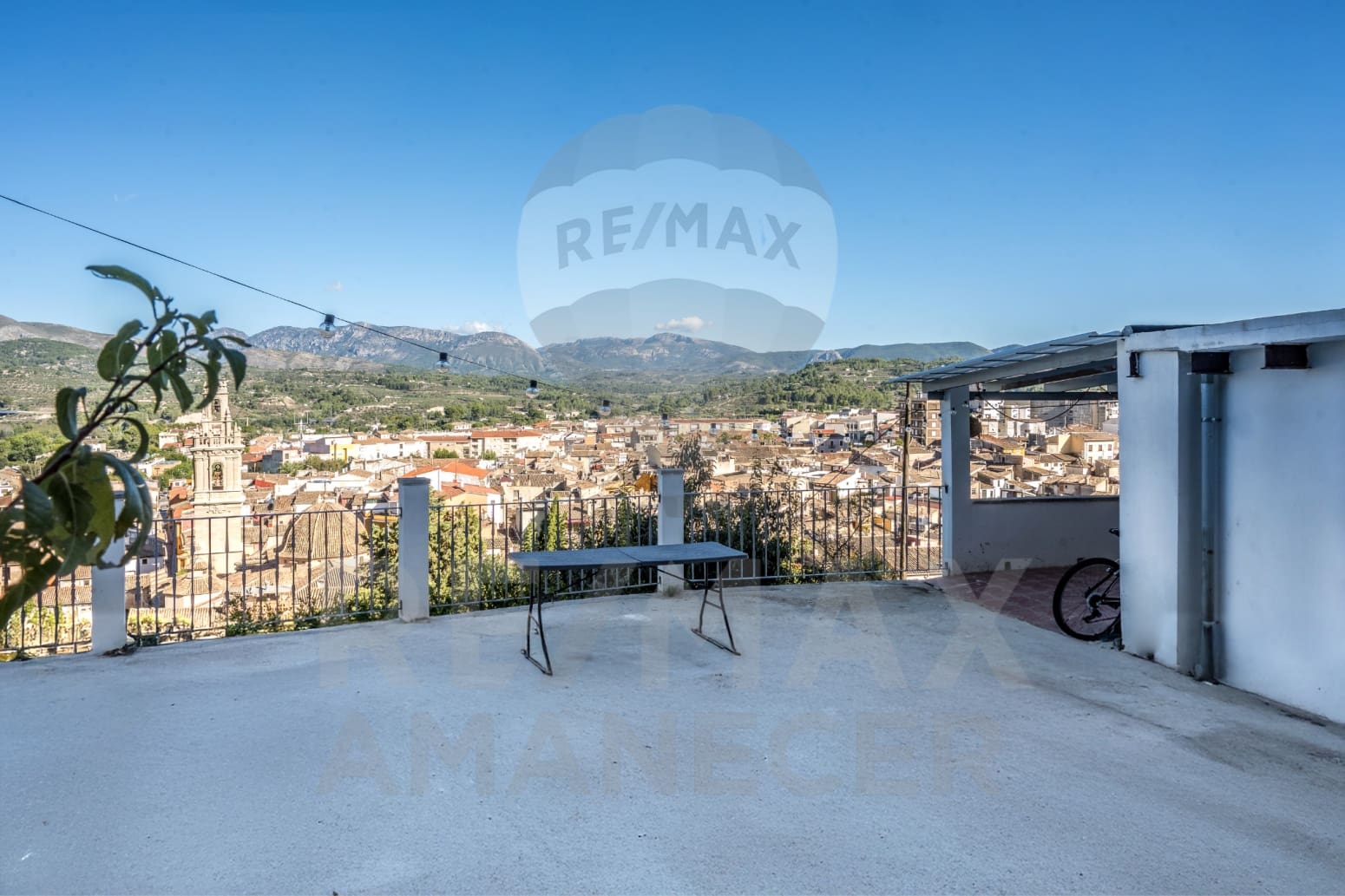 8 soveværelse Villa til salg i Cocentaina - € 320.000 (Ref: 9233857)