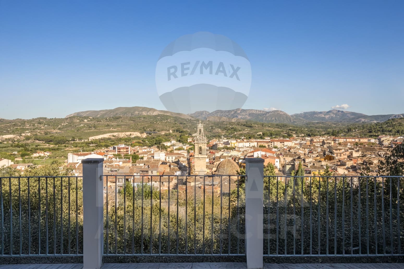 8 soveværelse Villa til salg i Cocentaina - € 320.000 (Ref: 9233857)