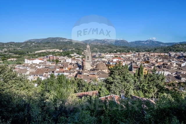 Chalet de 8 habitaciones en Cocentaina en venta - 280.000 € (Ref: 9233857)