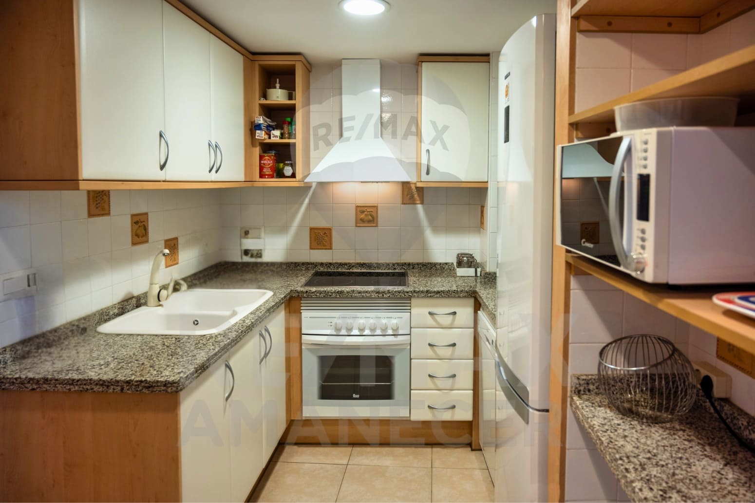 2 makuuhuone Asunto myytävänä paikassa Denia mukana 
autotalli - 365 000 € (Ref: 9261863)