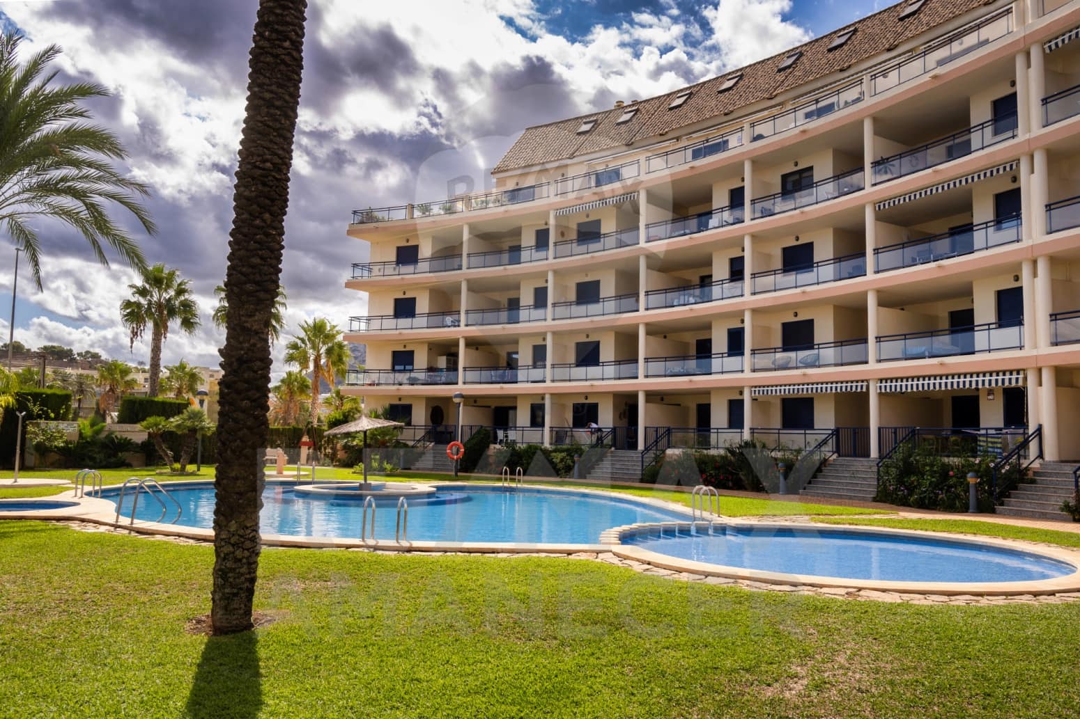 2 makuuhuone Asunto myytävänä paikassa Denia mukana 
autotalli - 365 000 € (Ref: 9261863)