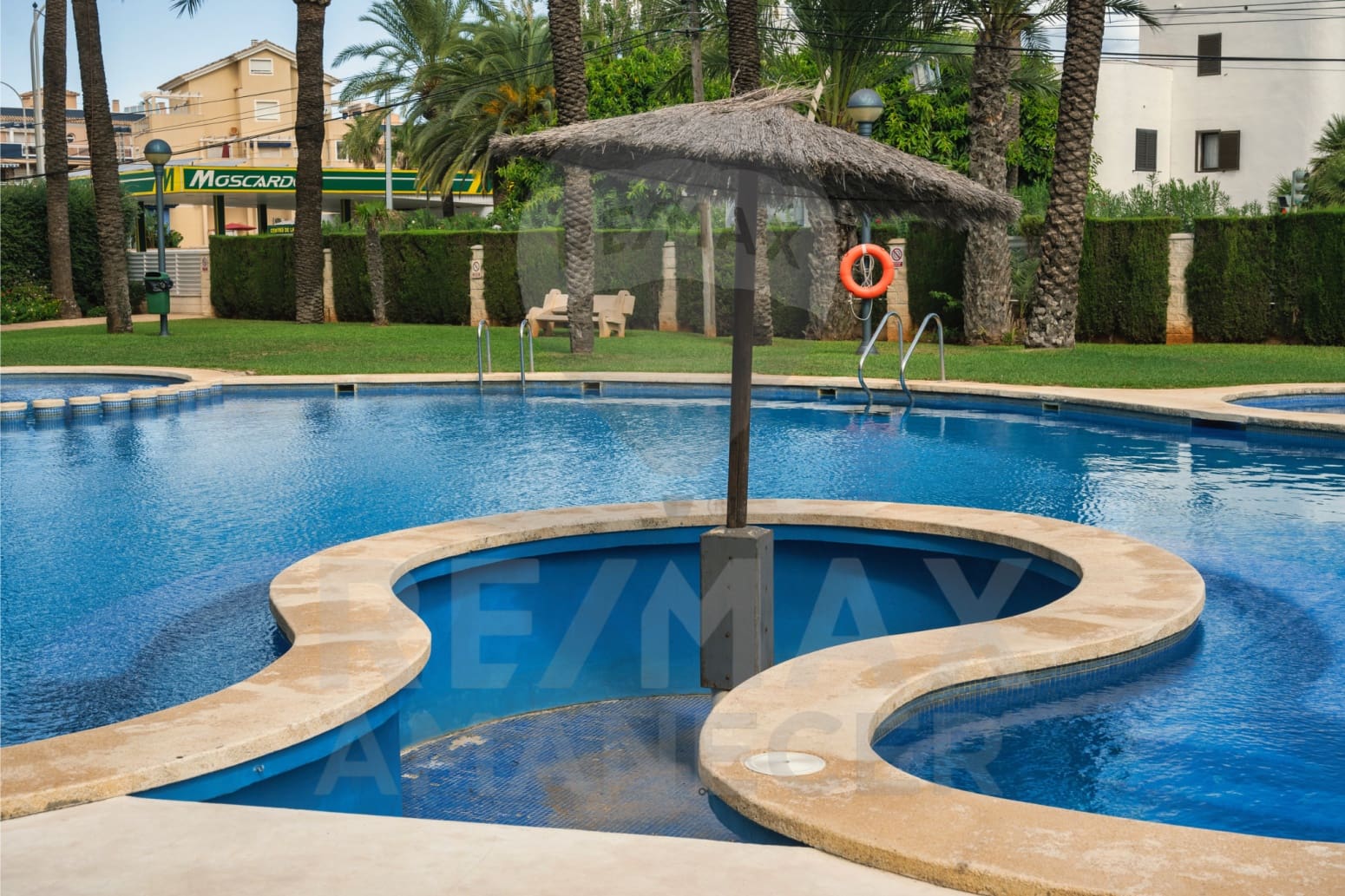 2 makuuhuone Asunto myytävänä paikassa Denia mukana 
autotalli - 365 000 € (Ref: 9261863)