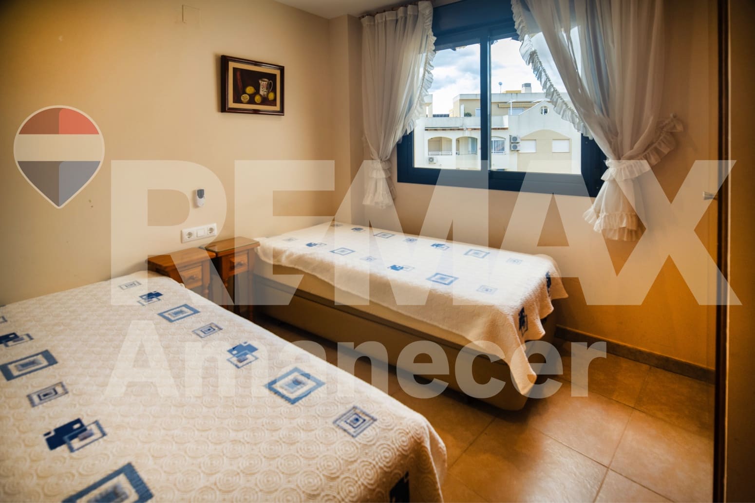 2 soveværelse Lejlighed til salg i Denia med garage - € 365.000 (Ref: 9261863)