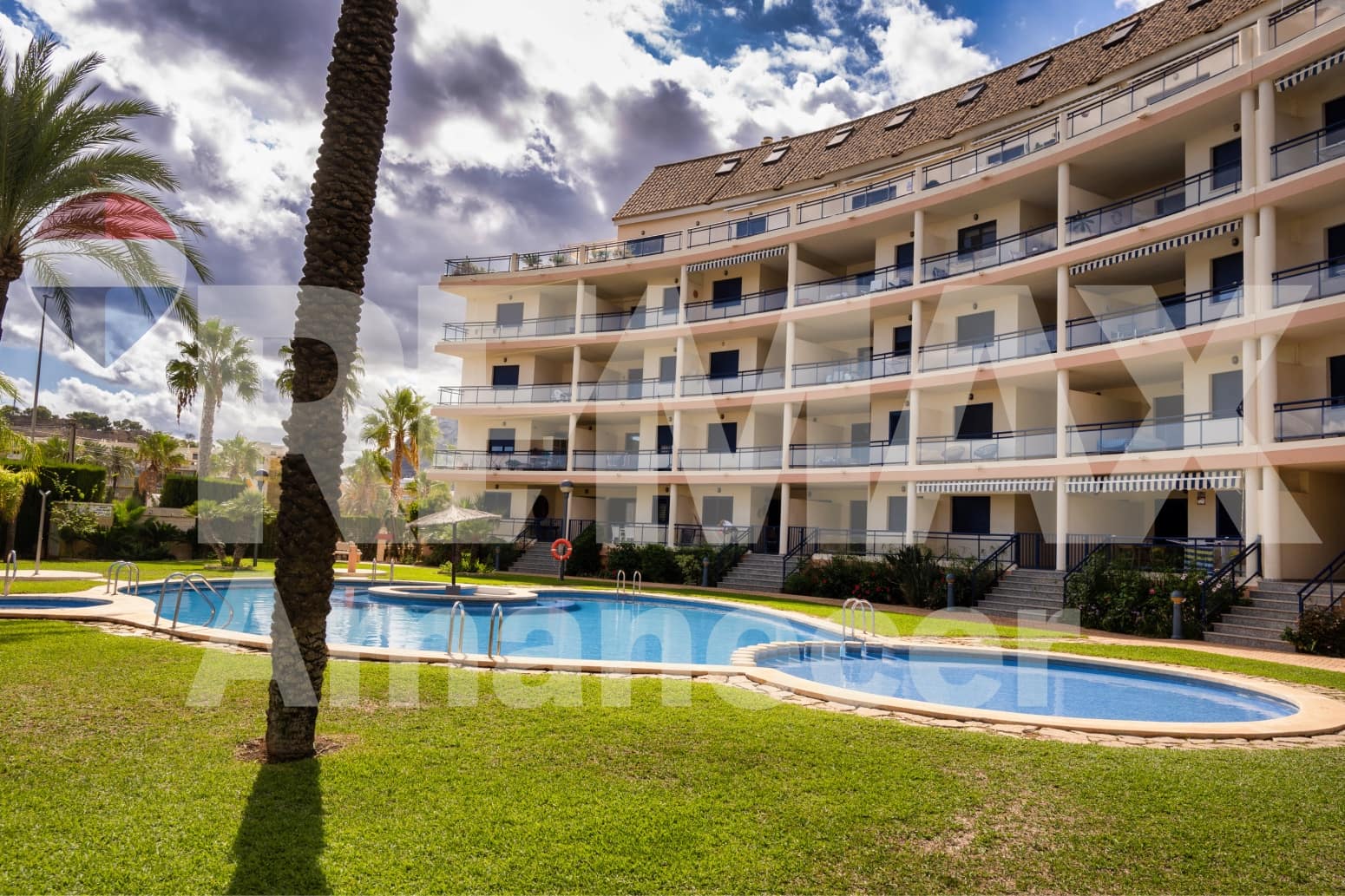 2 soveværelse Lejlighed til salg i Denia med garage - € 365.000 (Ref: 9261863)