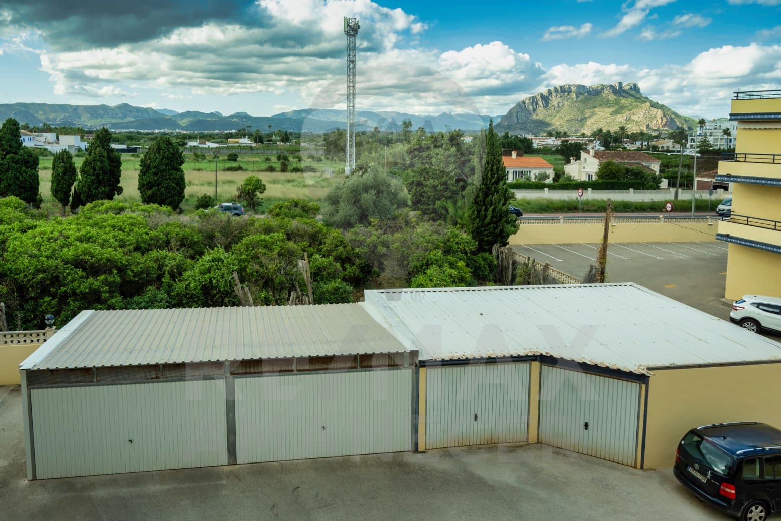 2 soveværelse Lejlighed til salg i Denia med swimmingpool garage - € 294.000 (Ref: 9261864)