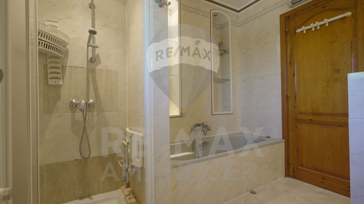 5 sovrum Villa till salu i Pedreguer med pool garage - 975 000 € (Ref: 9325169)