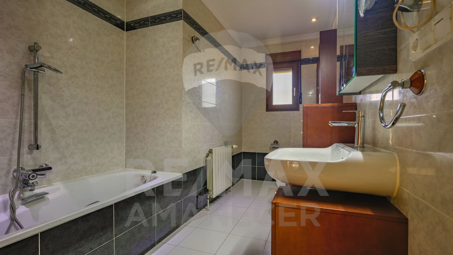 5 sovrum Villa till salu i Pedreguer med pool garage - 975 000 € (Ref: 9325169)