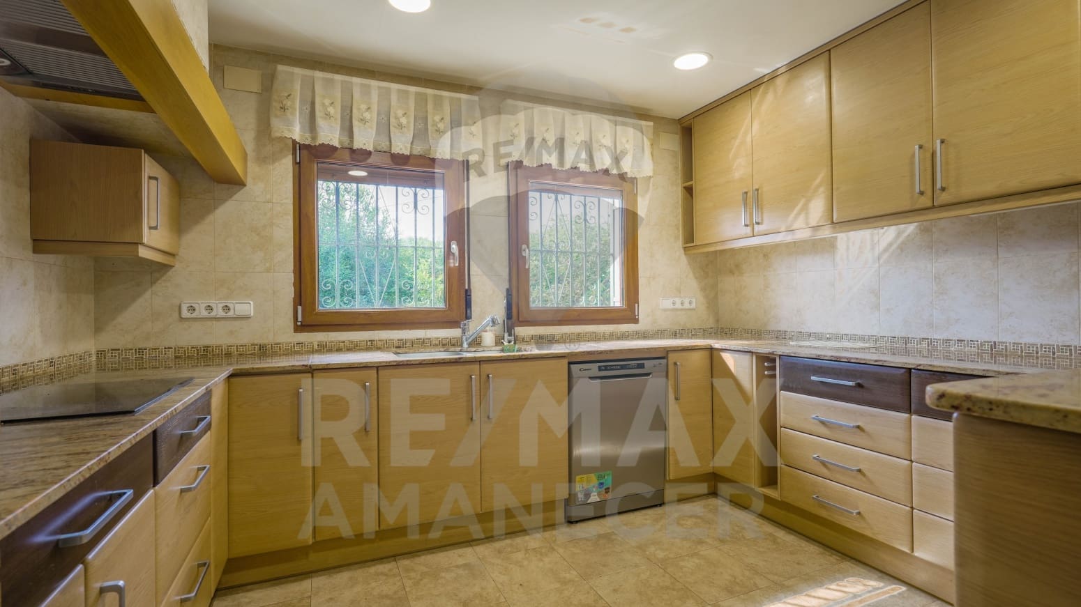 5 sovrum Villa till salu i Pedreguer med pool garage - 975 000 € (Ref: 9325169)