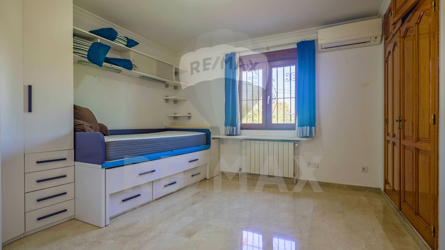 5 sovrum Villa till salu i Pedreguer med pool garage - 975 000 € (Ref: 9325169)