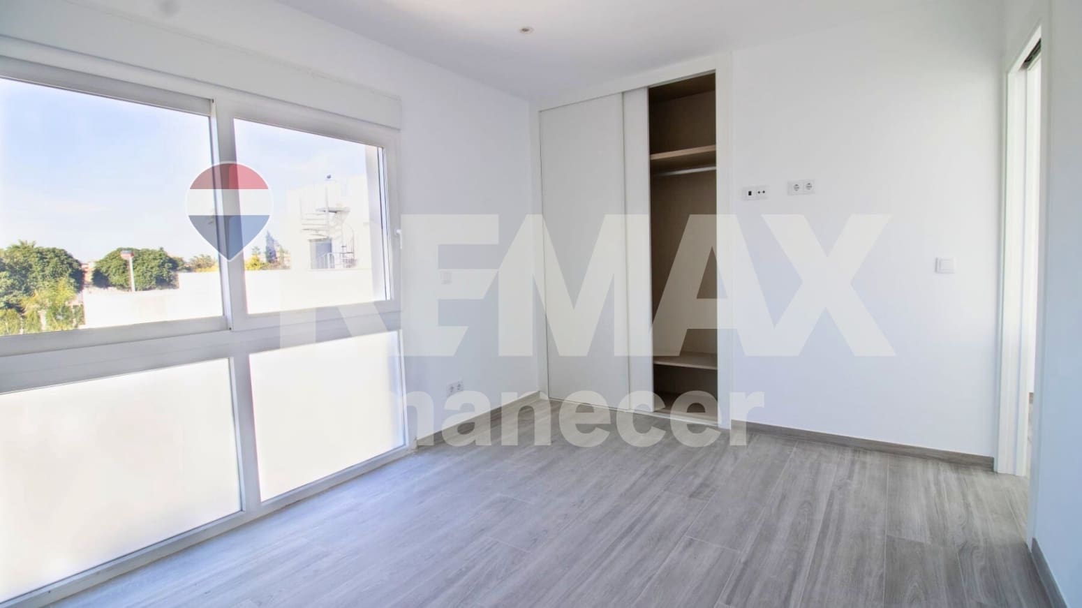 3 bedroom Villa for sale in Els Poblets with pool garage - € 550,000 (Ref: 9348584)