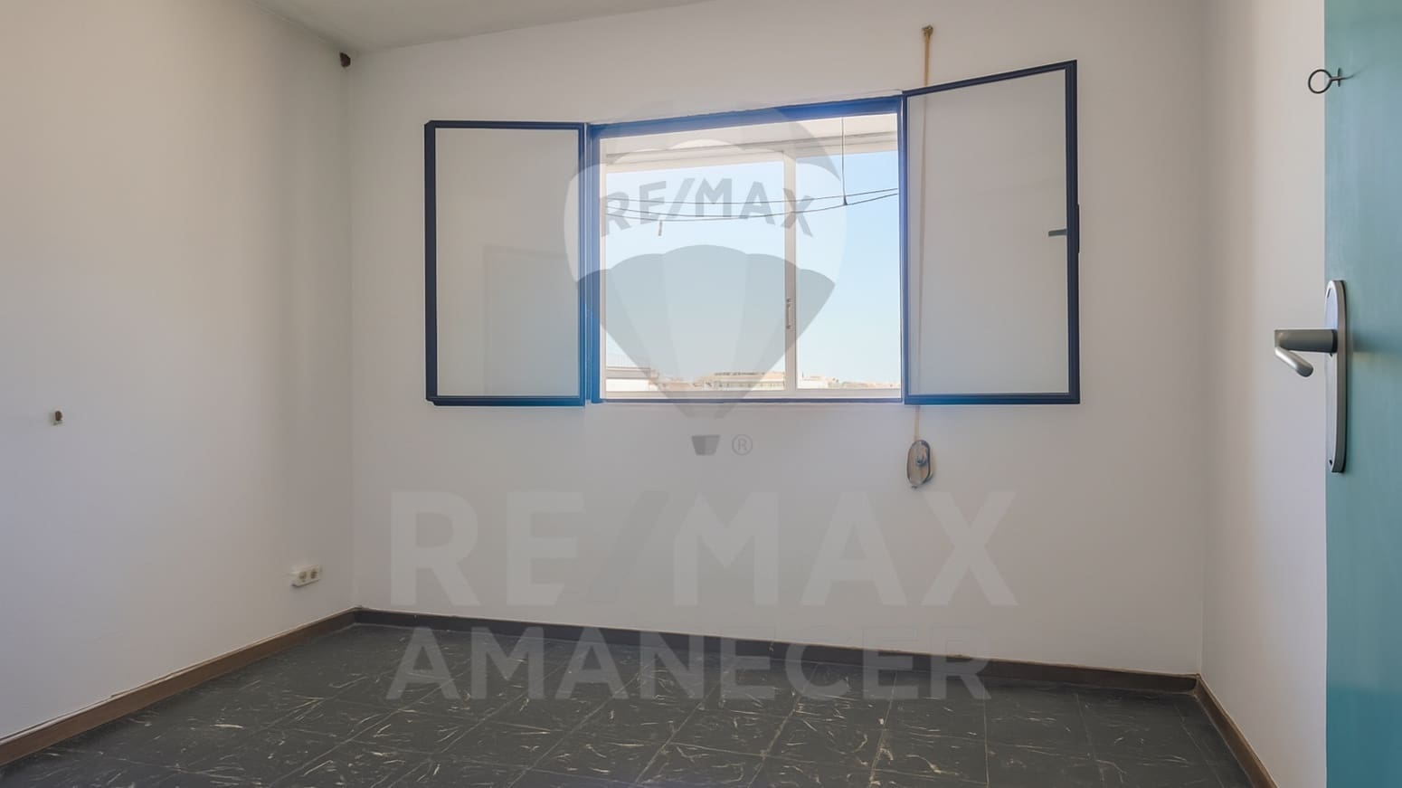 3 soveværelse Lejlighed til salg i Denia - € 153.300 (Ref: 9363220)