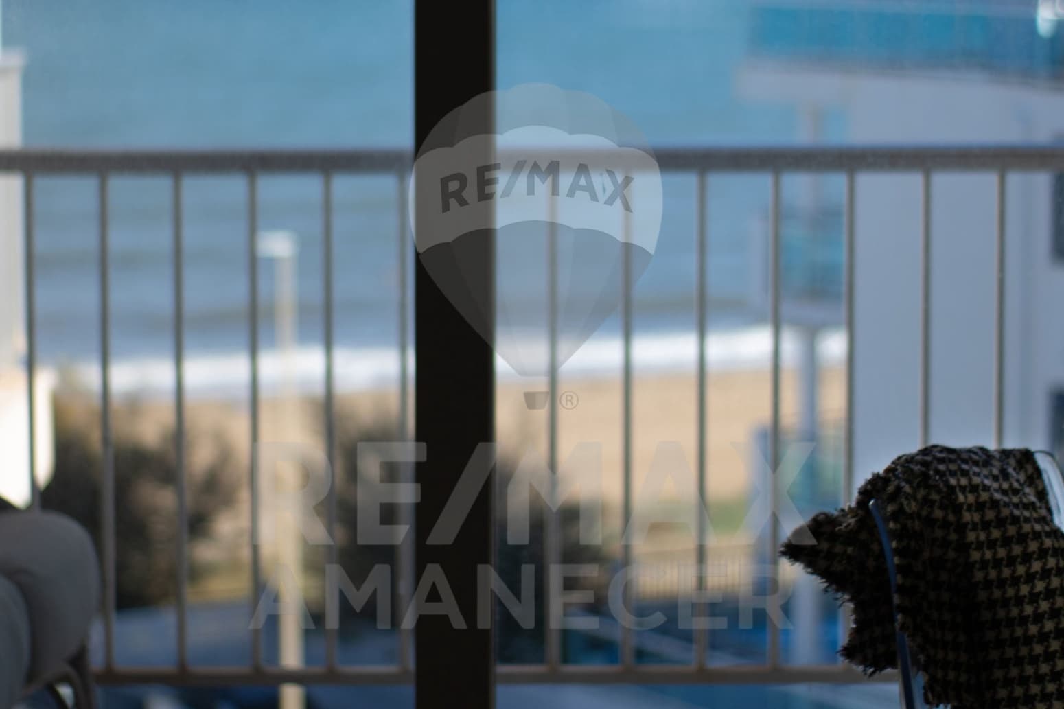 2 bedroom Flat for rent in Denia with garage - € 1,000 (Ref: 9428178)