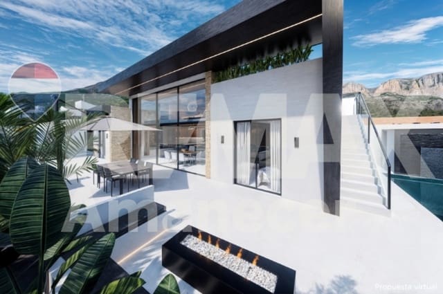 3 bedroom Villa for sale in Polop with pool garage - € 590,000 (Ref: 9428799)