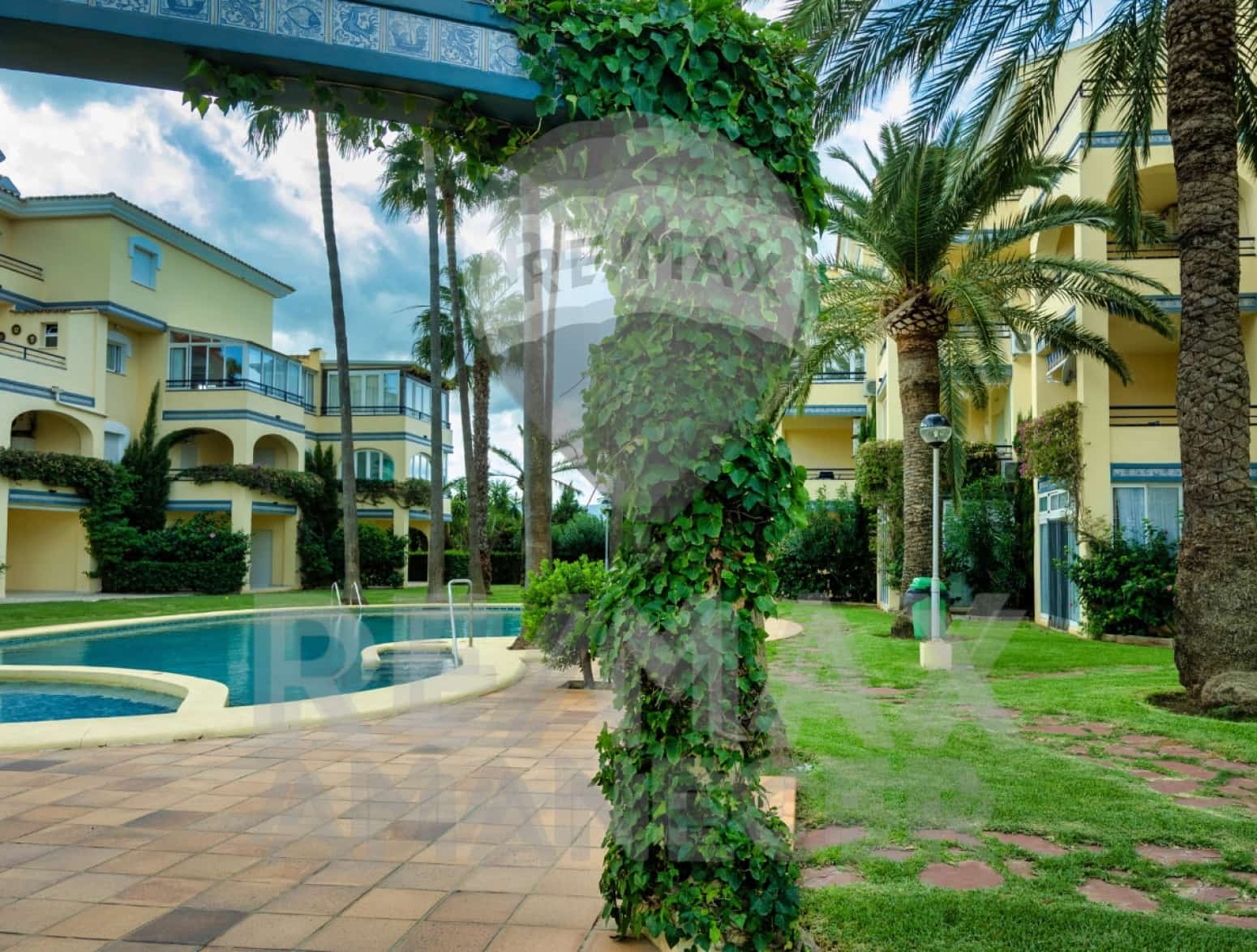 2 sypialnia Mieszkanie do wynajęcia w Denia z basenem garażem - 750 € (Ref: 9438821)