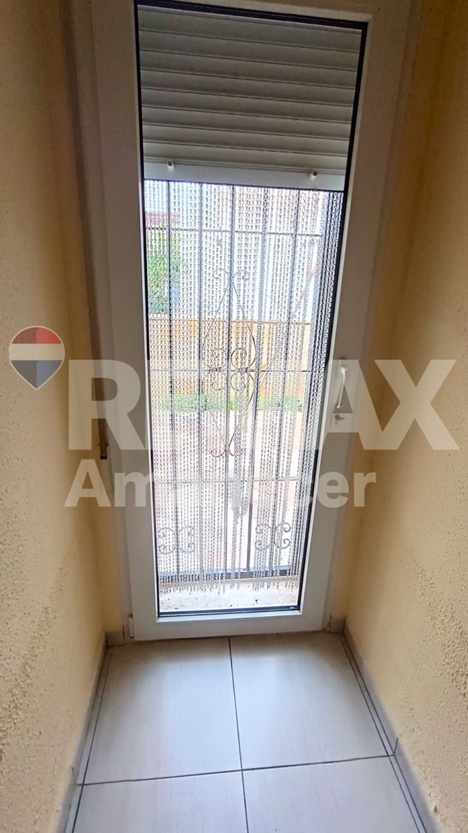 3 Zimmer Villa zu vermieten in Els Poblets mit Garage - 1.100 € (Ref: 9453545)