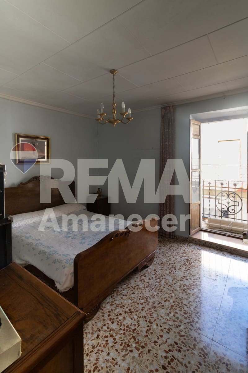 3 slaapkamer Villa te koop in Teulada met garage - € 180.000 (Ref: 9628168)