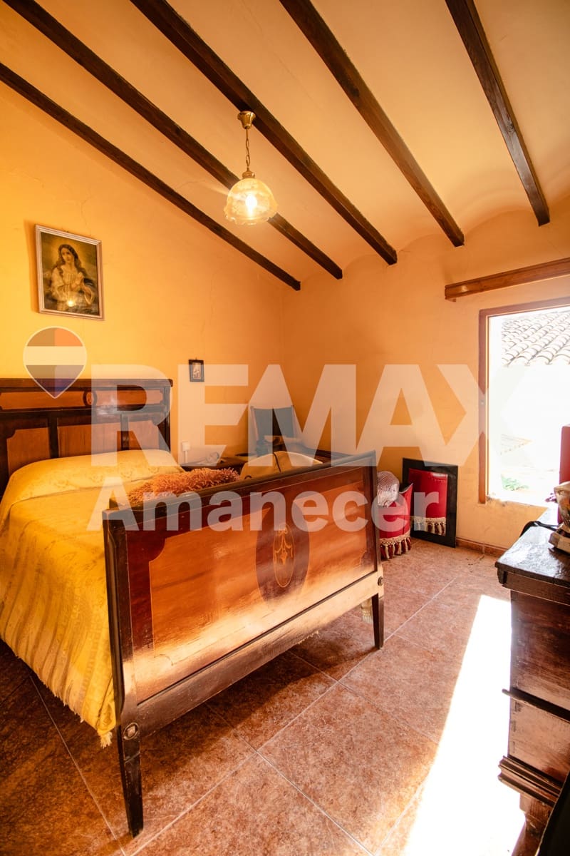 3 slaapkamer Villa te koop in Teulada met garage - € 180.000 (Ref: 9628168)