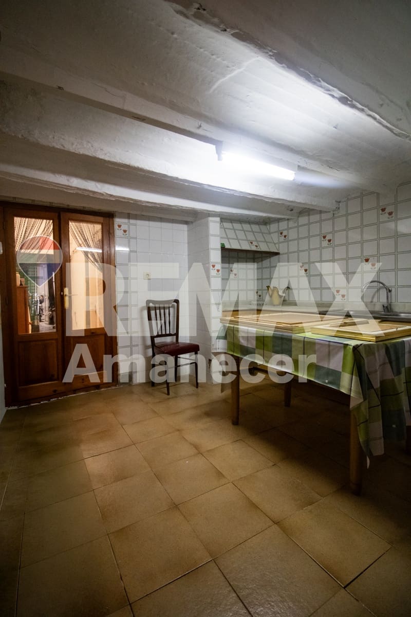 3 slaapkamer Villa te koop in Teulada met garage - € 180.000 (Ref: 9628168)