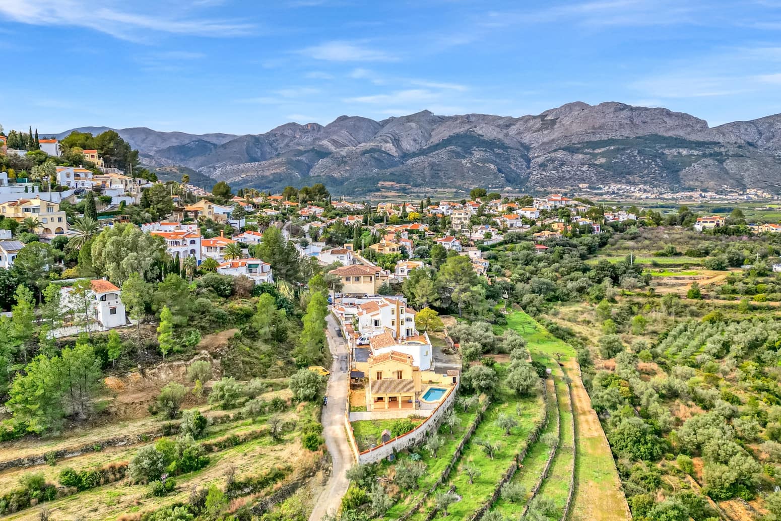 4 quarto Moradia para venda em Orba com piscina - 450 000 € (Ref: 9650346)