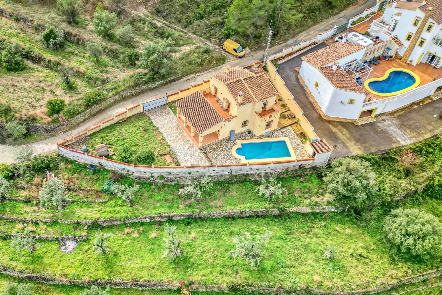 4 quarto Moradia para venda em Orba com piscina - 450 000 € (Ref: 9650346)