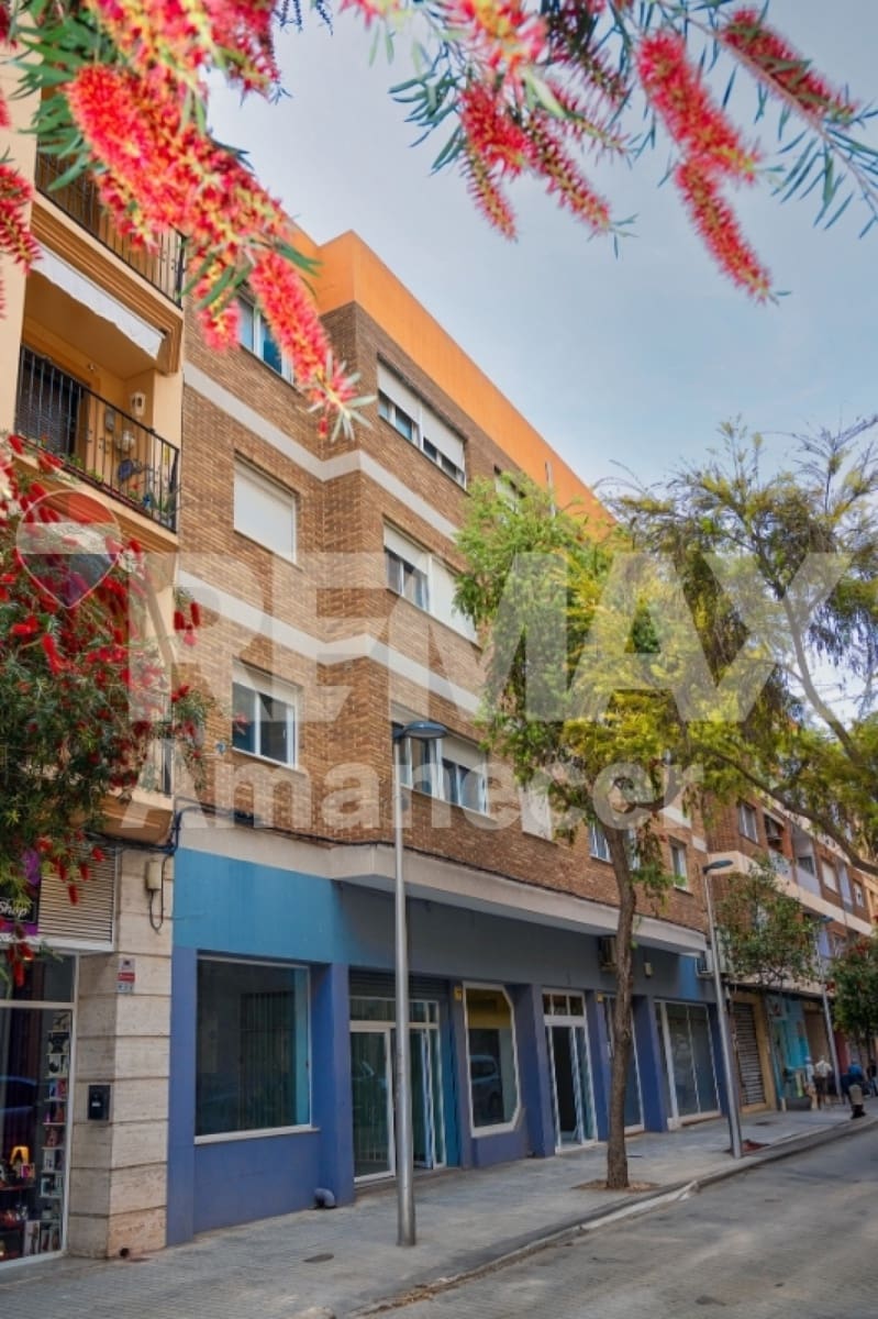 4 soveværelse Lejlighed til leje i Denia - € 1.500 (Ref: 9652882)